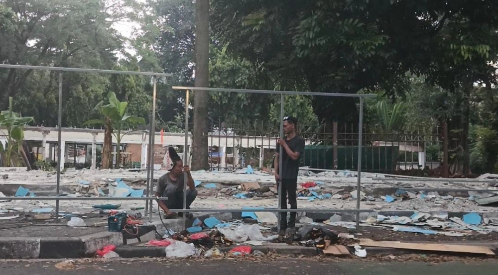 Kios Pasar Barito, Jakarta Selatan, usai dibongkar Satpol PP. (Selvianus Kopong Basar / Ftnews.co.id)
